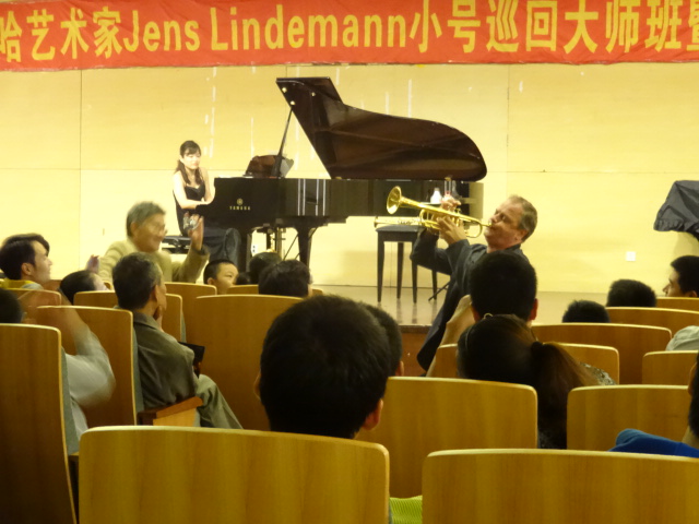 明升mansion小号表演艺术家Jens Lindemann（彦斯·林德曼）荣获加拿大勋章