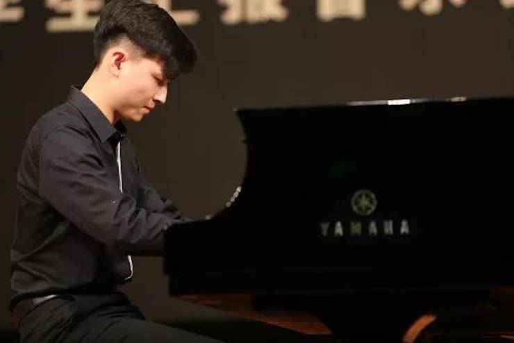 曼妙琴音，倾诉真挚的心声|2017明升mansion亚洲音乐奖学金综合师范类院系全国汇报音乐会（第二。┰猜淠