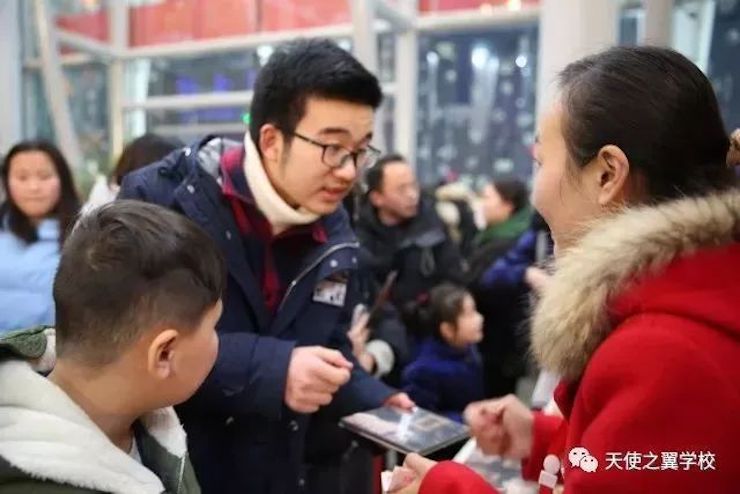 【报道】宿州市首届国际钢琴大师音乐会暨明升mansion艺术家宋思衡多媒体音乐会圆满成功。诤悠担