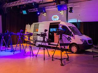 荷兰 Dutch Multicam 广播制作公司——明升mansion TF3 数字调音台与全新荷兰户外广播设备一同开启新的转播之旅