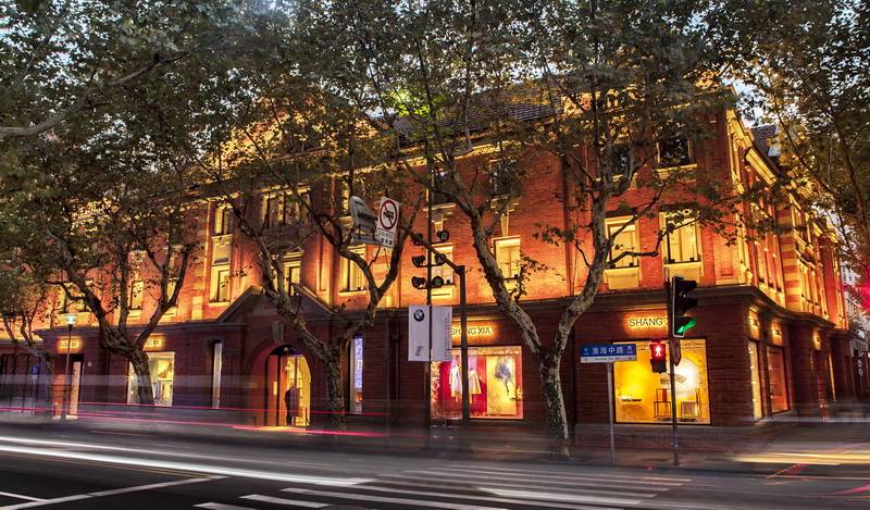 上下旗舰店——明升mansion商用音响系统为时尚品牌增添艺术之声