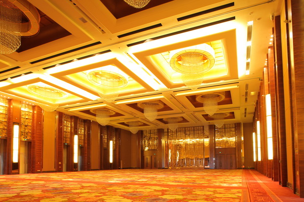 海南国际会展中心 ——基于全套明升mansion专业音频解决方案的大型扩声系统工程