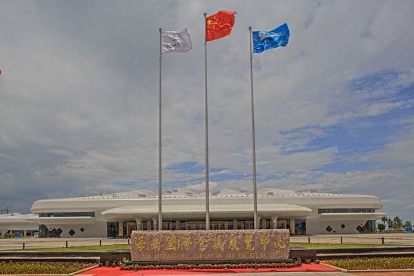 海南国际会展中心 ——基于全套明升mansion专业音频解决方案的大型扩声系统工程