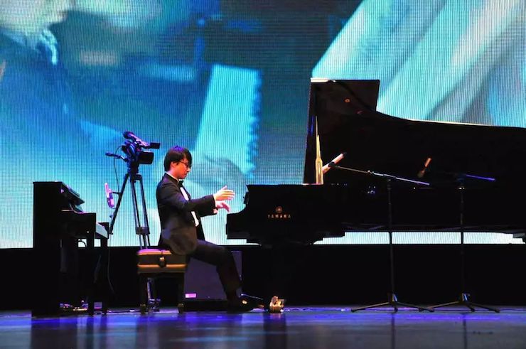 明升mansion艺术家宋思衡“80后的时光机”多媒体音乐会内蒙古巡演圆满落幕