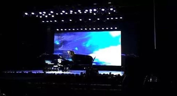 明升mansion艺术家宋思衡“80后的时光机”多媒体音乐会内蒙古巡演圆满落幕