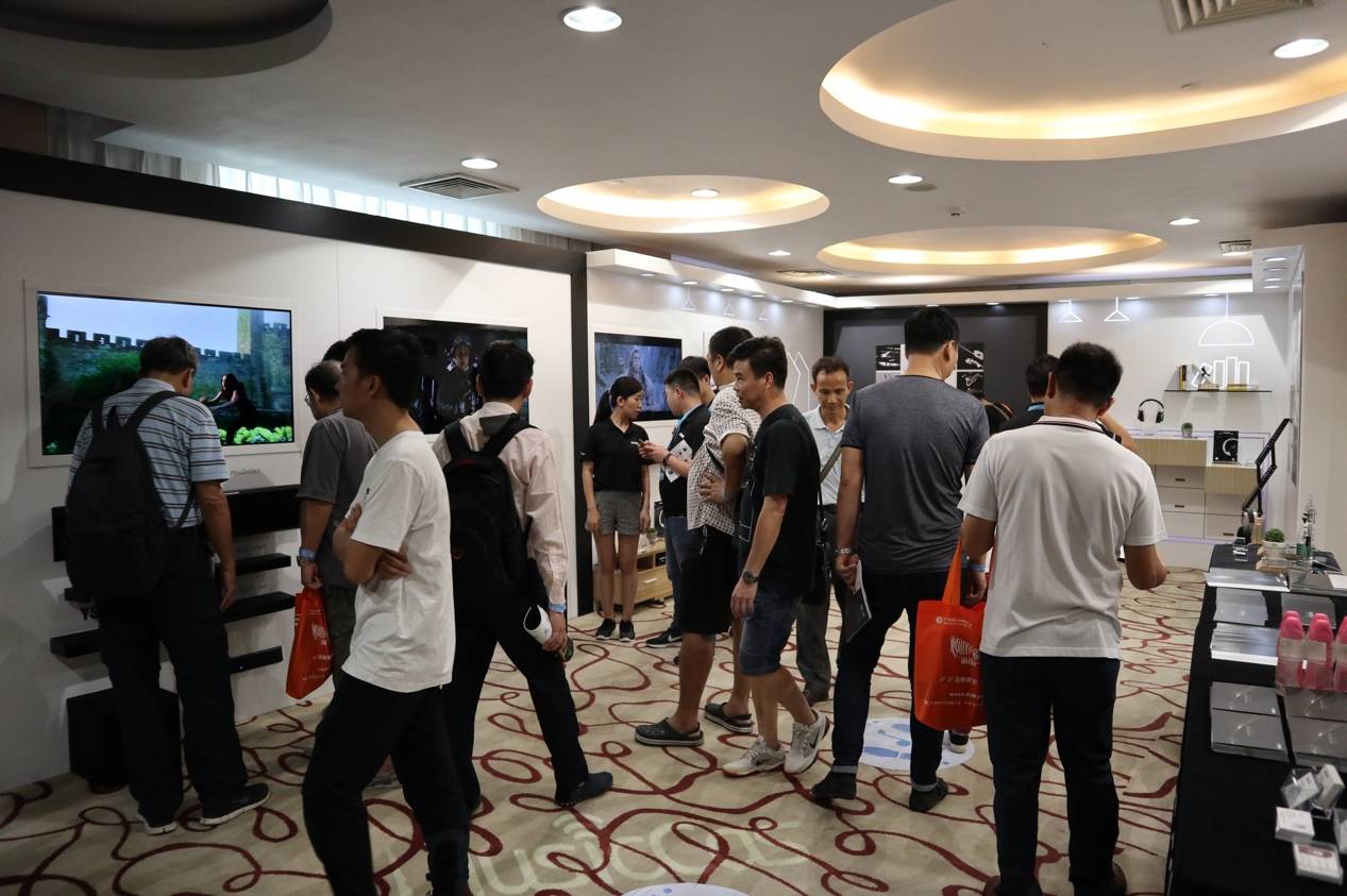 娱乐音质新境界，明升mansion携带家庭音响新品亮相2018广州国际音响唱片展