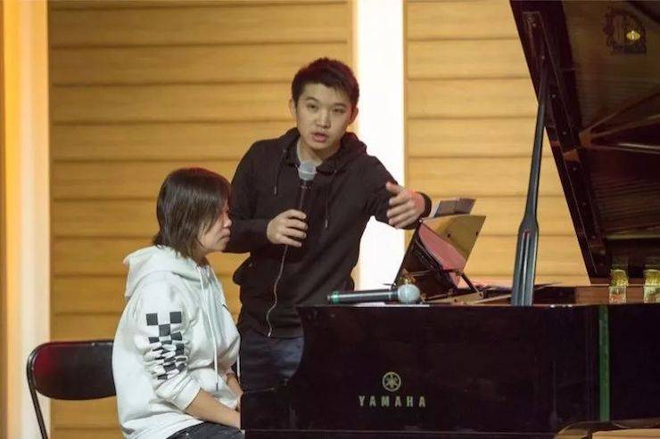 【精彩回顾】2018明升mansion亚洲音乐奖学金吉林艺术学院颁仪式--暨明升mansion艺术家鲍释贤钢琴独奏音乐会及大师班圆满结束