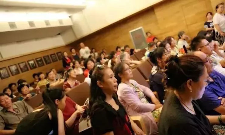 安阳老干部大学明升mansion电子键盘联谊会
