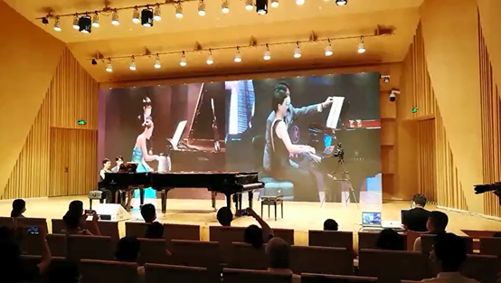 活动报道 | “科技助力，跨越时空”，小鹿纯子携手刘明康共享中日音乐盛宴