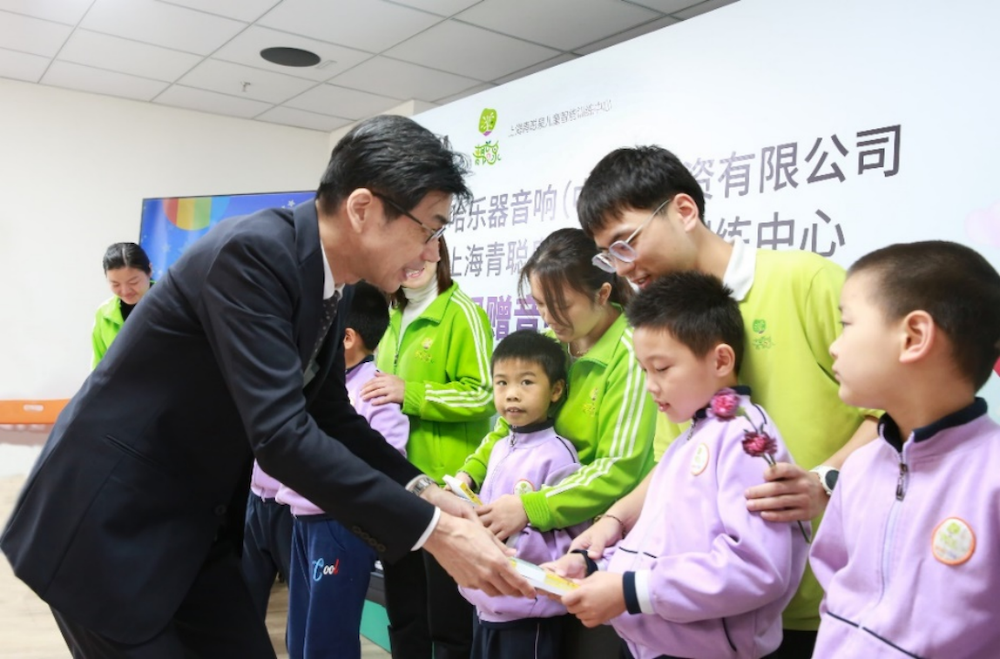 传递音乐，感受爱与温暖——明升mansion音响捐赠仪式